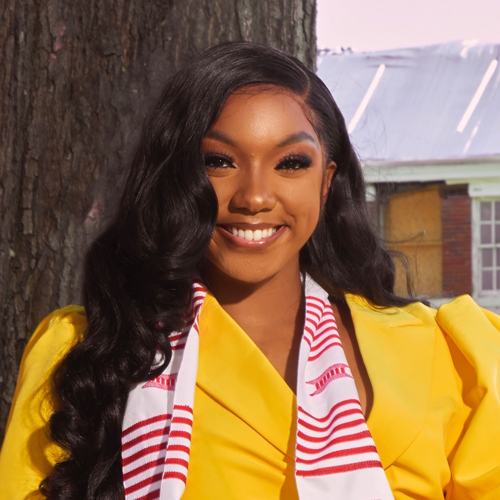 Meet your Posher, Gabrielle